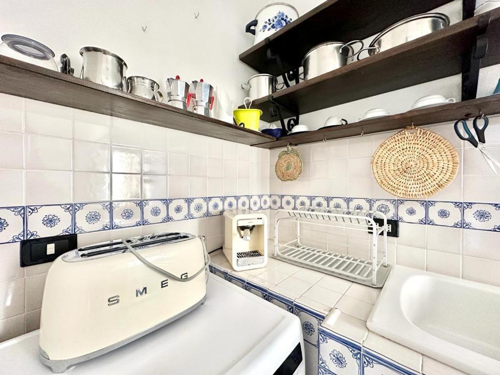 Molo Sea View Apartment Чефалу Екстериор снимка