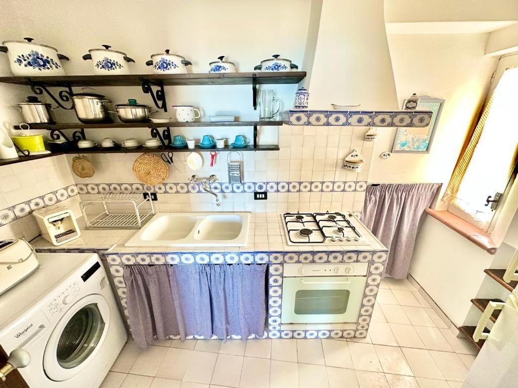 Molo Sea View Apartment Чефалу Екстериор снимка